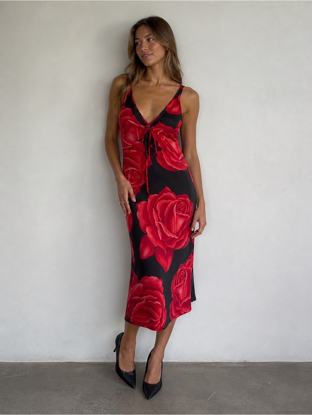 90s Red Rose Nylon Wedding Guest Dress - Le Chateau Women’s Medium Rare VINTAGE
